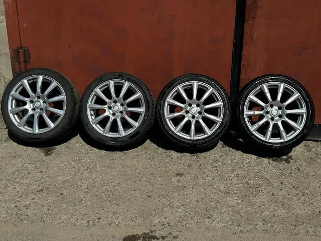 Продам диски R18 5x114.3 с резиной - Мототехника в Барнаул