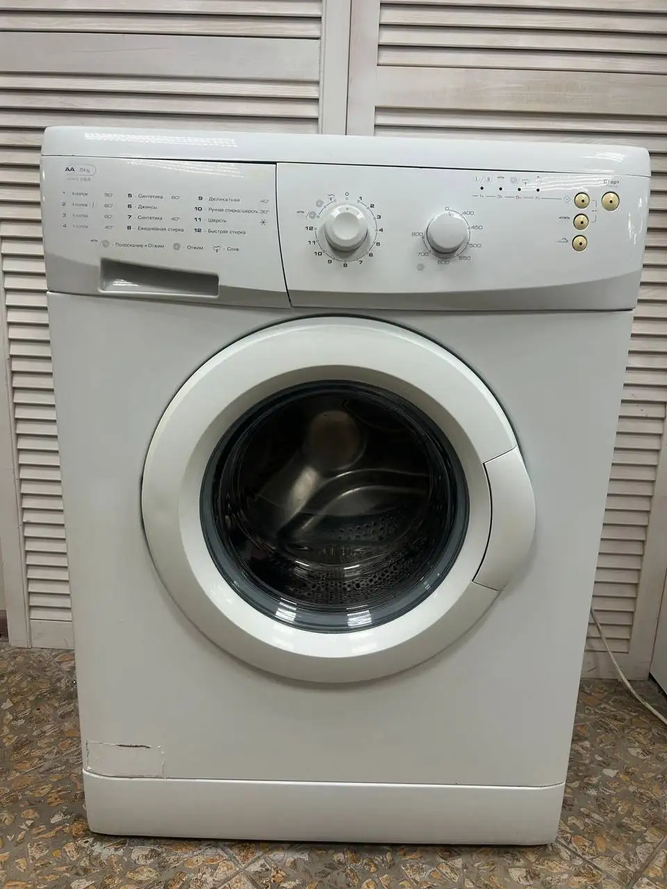 Продам стиральную машину Whirlpool в Барнауле - Электроника в Барнаул