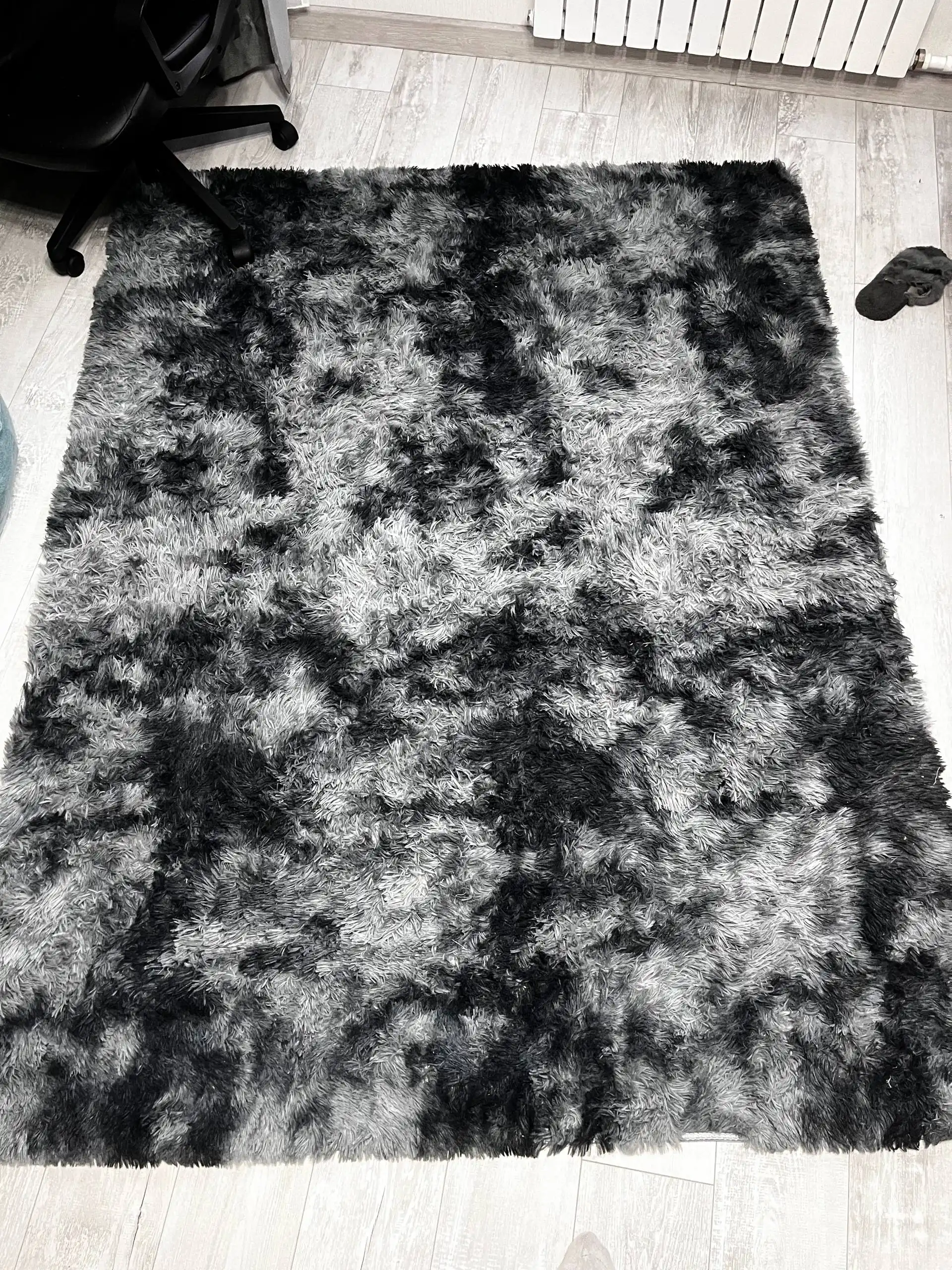 Продам плюшевый ковер 160х200 см