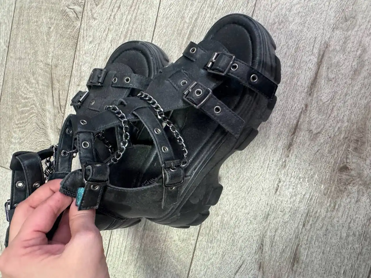 Детские босоножки размер 34-35