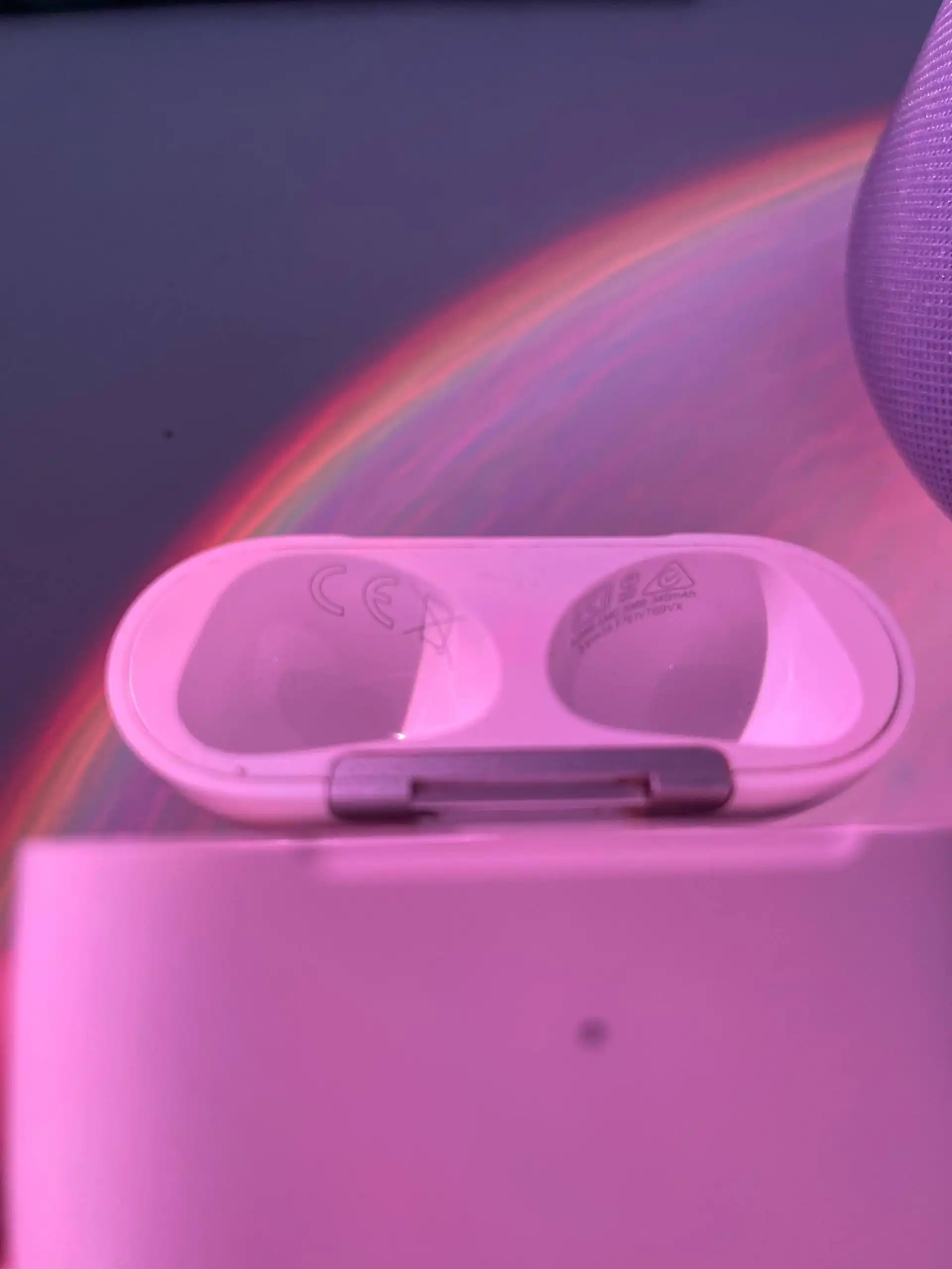 Продажа наушников Apple AirPods 3, 2022 год