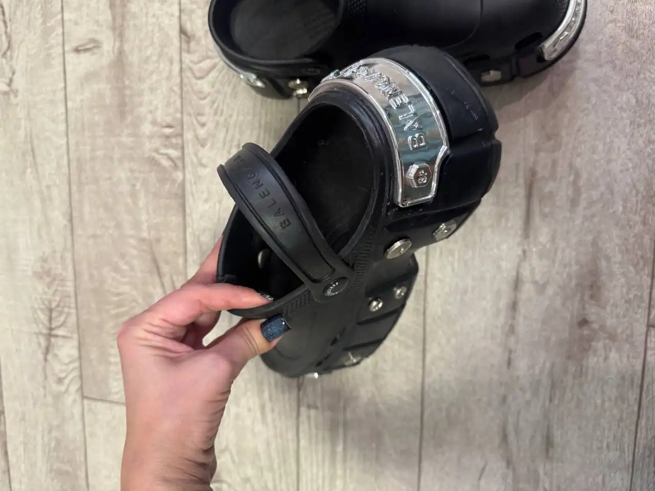 Новая обувь 37 размер