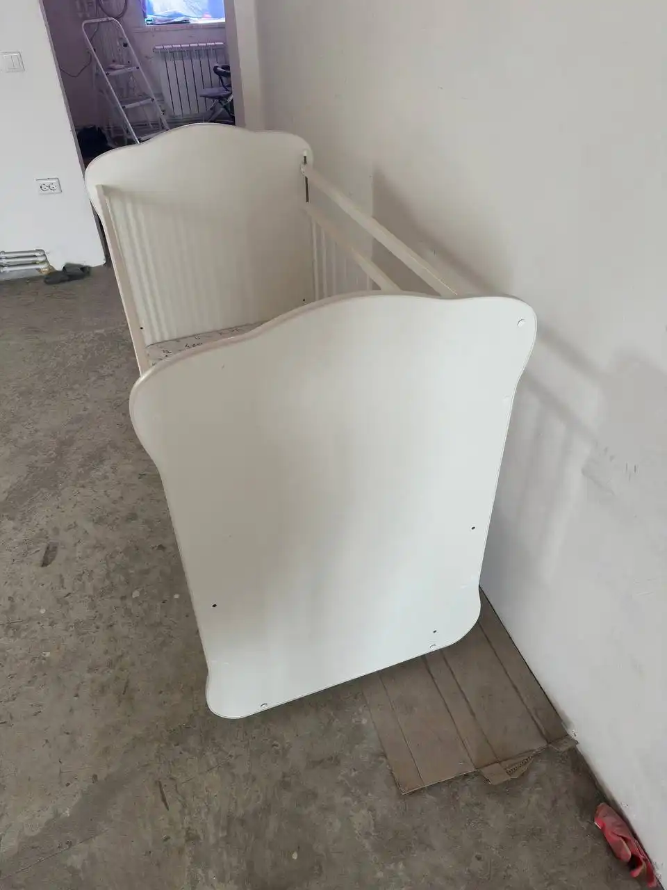 Детская кроватка с маятником и ящиком - Детская мебель (Товары для детей) в Барнаул