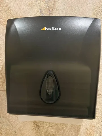 Продажа диспенсера для бумажных полотенец - Двери в Барнаул