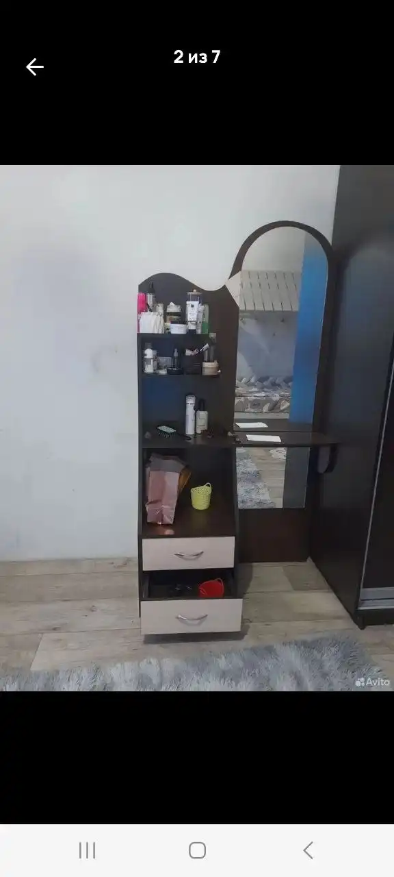 Туалетный столик с зеркалом - Мебель (Для дома и дачи) в Барнаул