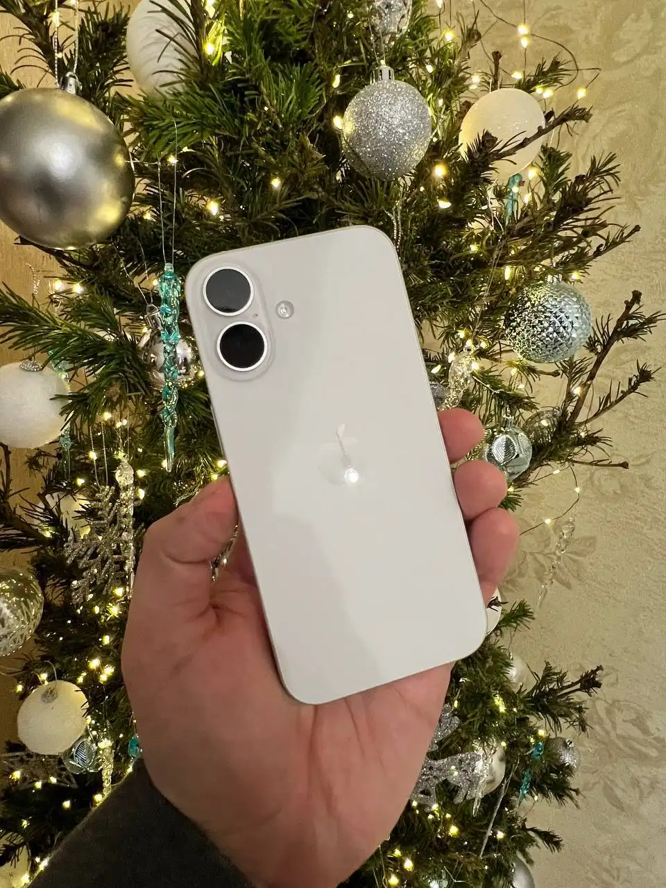 Продам iPhone 16 128 GB - Смартфоны (Электроника) в Барнаул