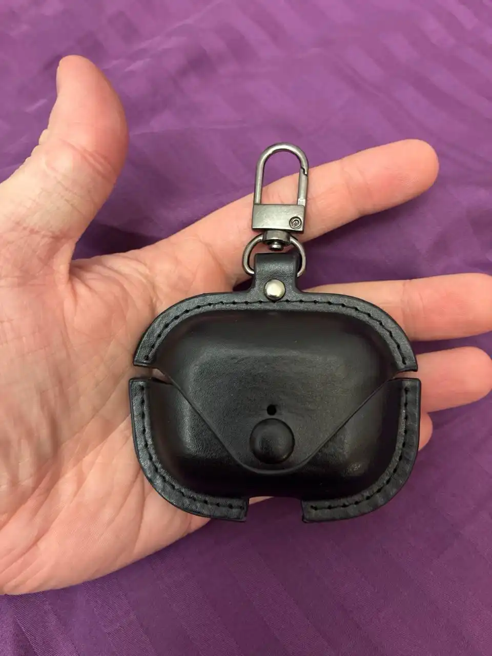 Чехол для Air Pods Pro кожаный - Аксессуары для электроники (Электроника) в Барнаул