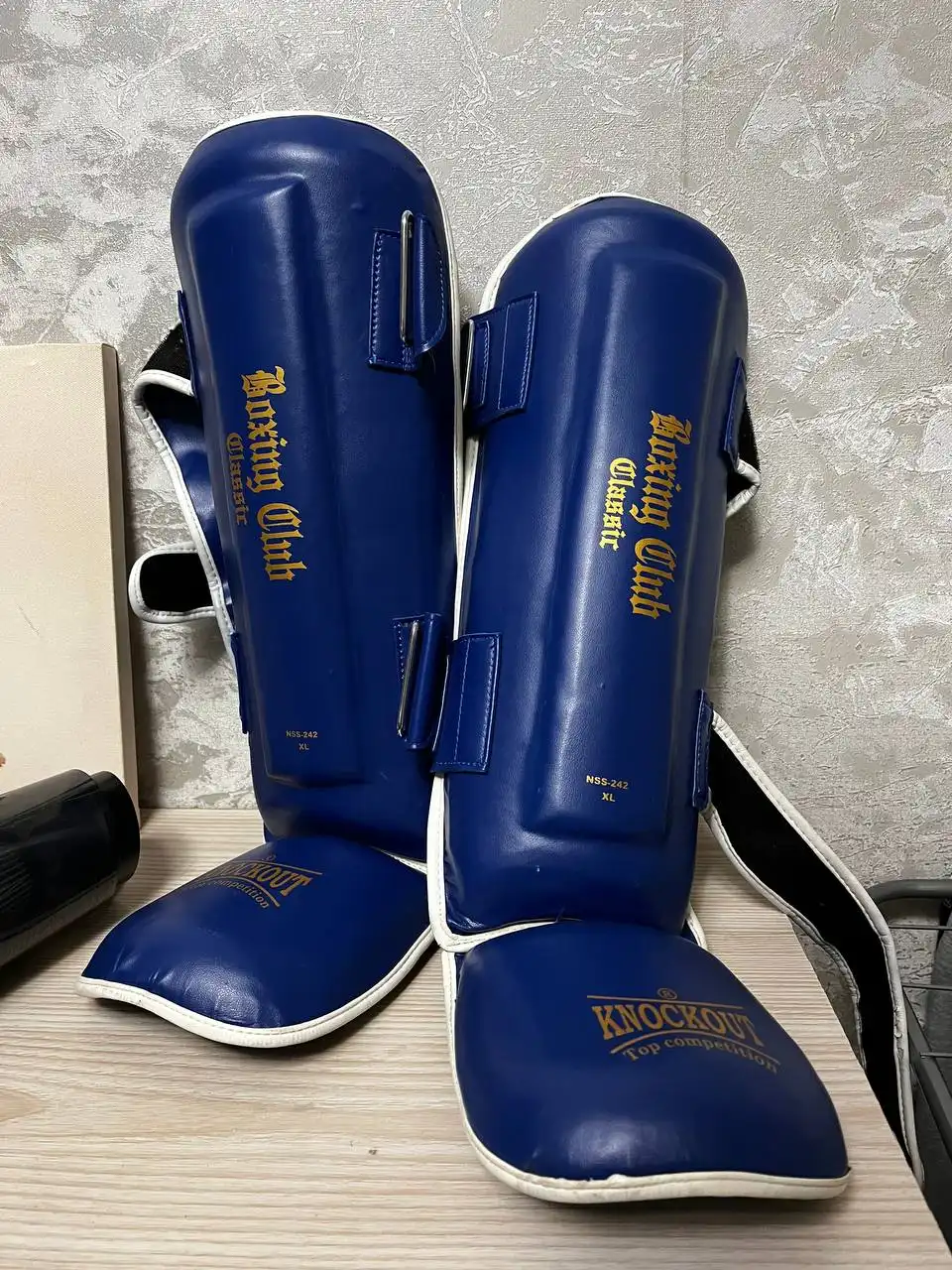 Продам экипировку для бокса/кикбоксинга - Спорттовары (Хобби и отдых) в Барнаул
