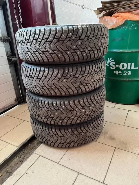 Продажа дисков R16 с резиной Ikon Tyres Nordman 8 - Автозапчасти в Барнаул