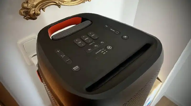 Колонка JBL 310 в отличном состоянии - Аудиотехника (Электроника) в Барнаул