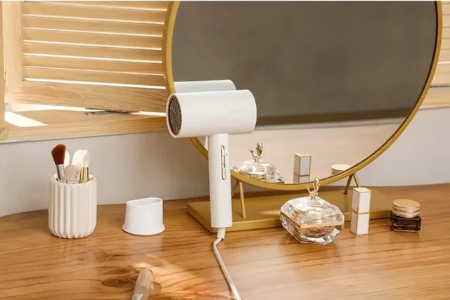 Продам новый упакованный фен - Устройства в Барнаул