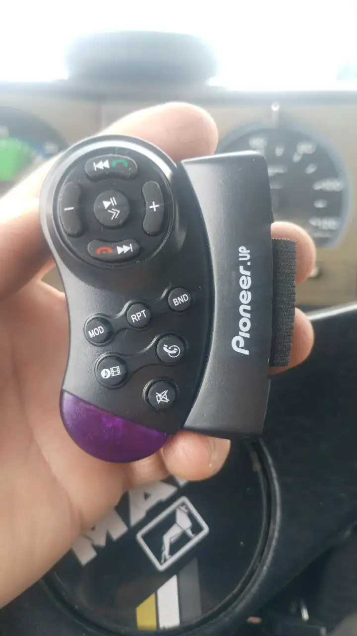 Пульт дистанционного управления для автомагнитолы Pioneer - Автозвук (Электроника) в Барнаул
