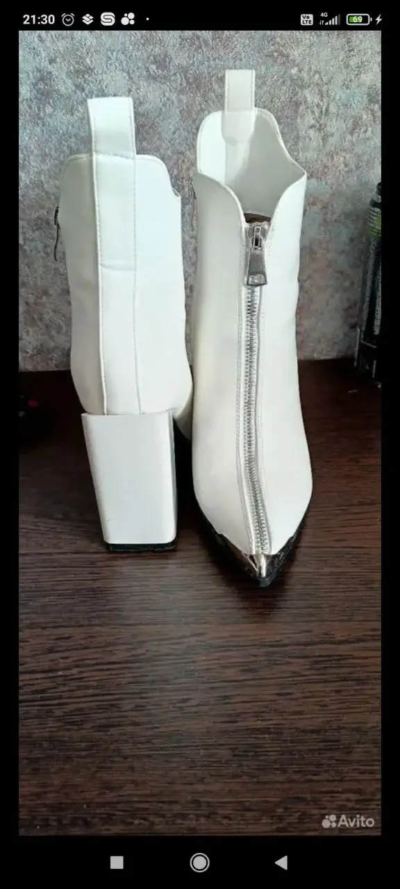 Весна, 36 р-р. Новые - Весенняя одежда (Одежда) в Барнаул