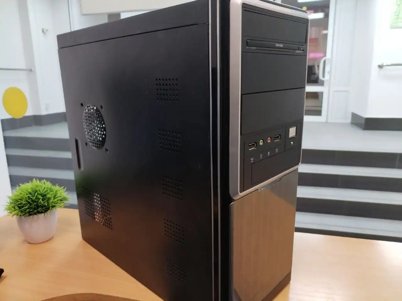 Игровой ПК с монитором для игр GTA5, Танки, CS:GO - Компьютеры и комплектующие (Электроника) в Ульяновск