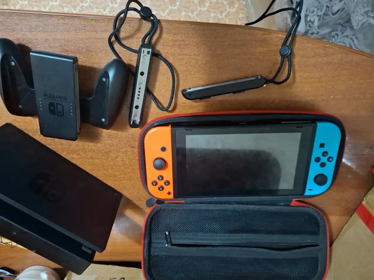 Продам прошитый Nintendo Switch - Игровые консоли (Электроника) в Ульяновск