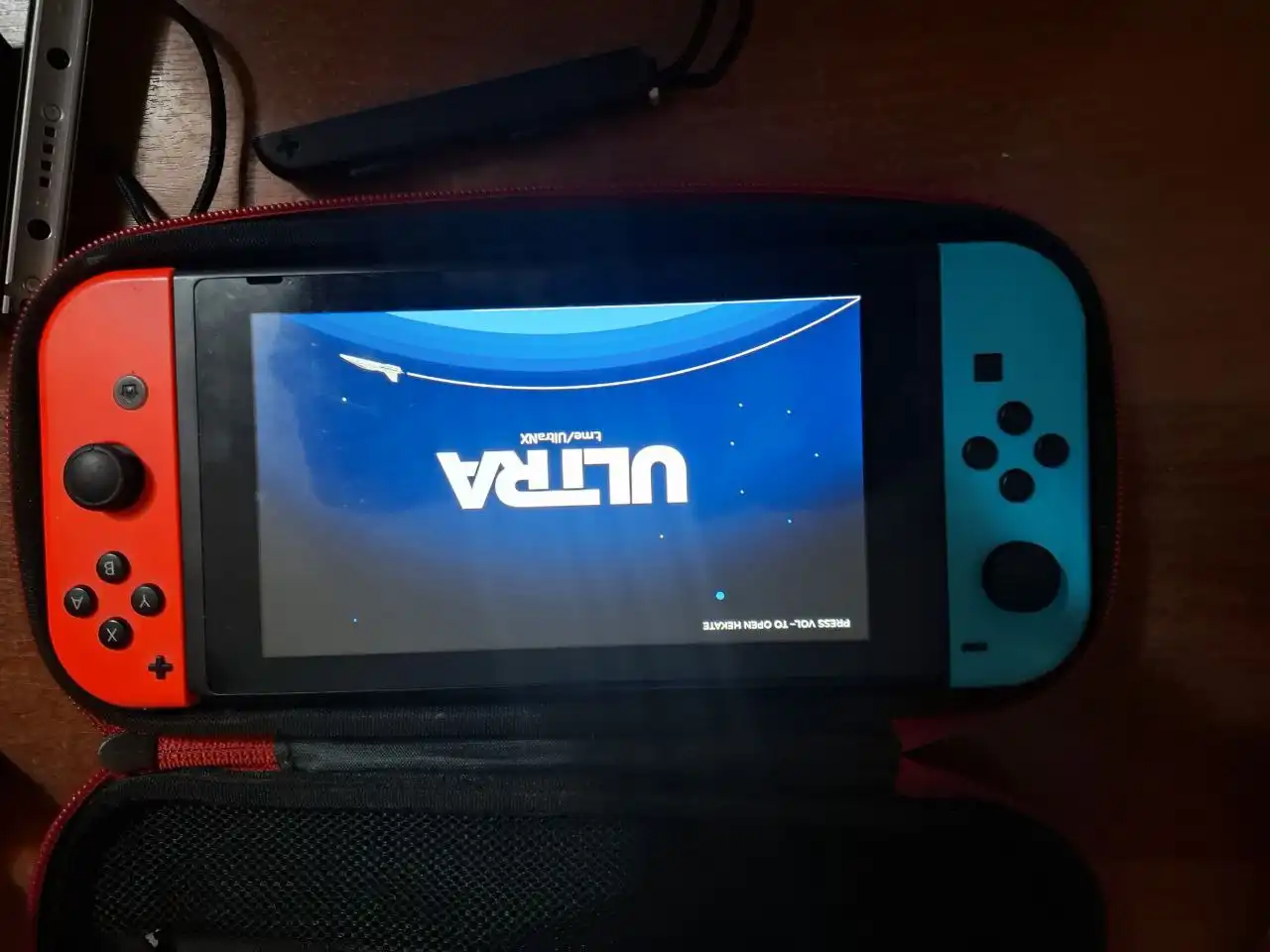 Продам прошитый Nintendo Switch - Игровые консоли (Электроника) в Ульяновск