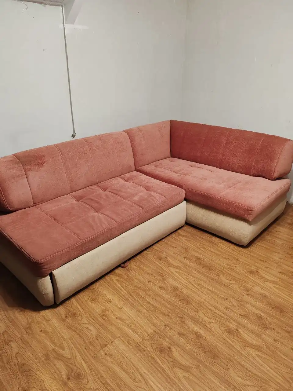 Продам угловой диван в отличном состоянии - Мебель (Для дома и дачи) в Ульяновск