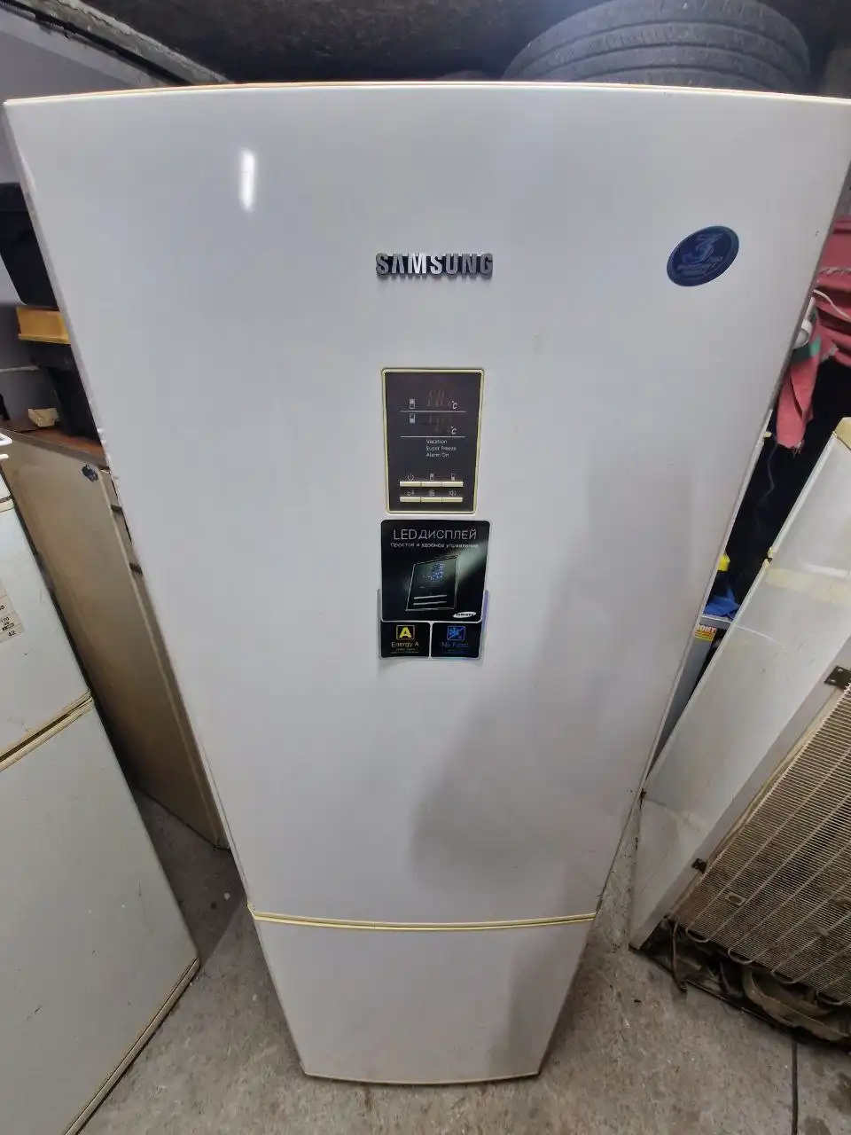 Продам холодильник Samsung NoFrost - Крупная бытовая техника (Для дома и дачи) в Ульяновск