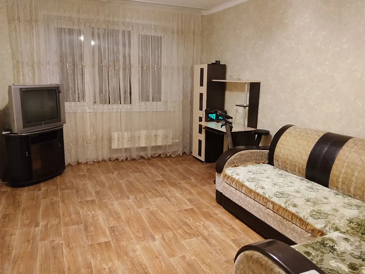 Сдам двухкомнатную квартиру на длительный срок - Аренда квартир (Недвижимость) в Ульяновск