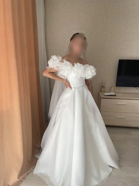 Свадебное платье с комплектующими - Одежда в Ульяновск