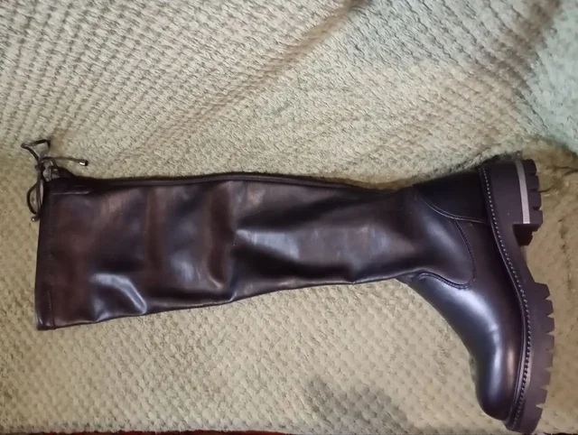 Продажа женской одежды: костюм, сапоги, платье, блузка - Одежда в Ульяновск