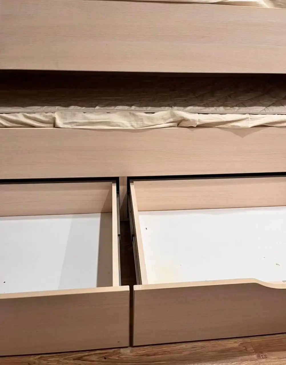 Продам кровать - Мебель (Для дома и дачи) в Ульяновск