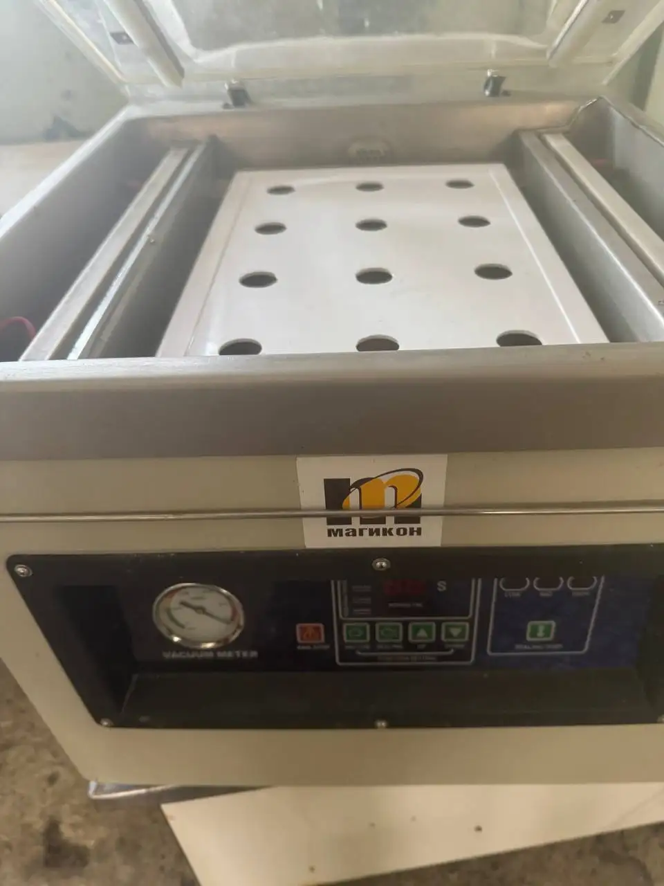Продам вакуумный упаковщик и формы для сыра - Кухонная техника (Для дома и дачи) в Ульяновск