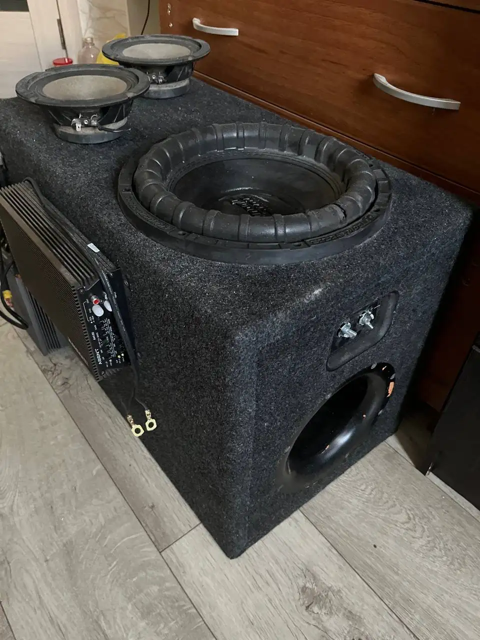 Продажа автомобильных сабвуферов и комплекта акустики - Акустика (Авто) в Ульяновск