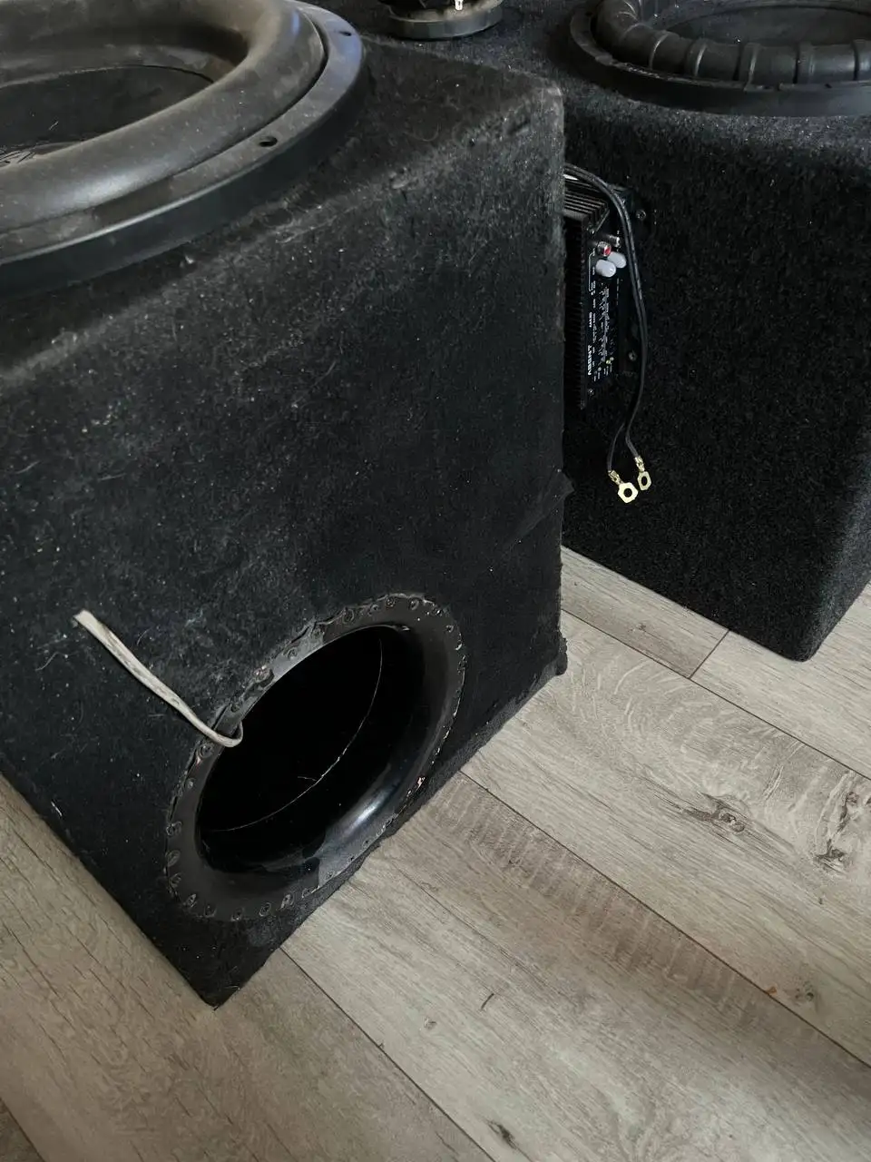 Продажа автомобильных сабвуферов и комплекта акустики - Акустика (Авто) в Ульяновск