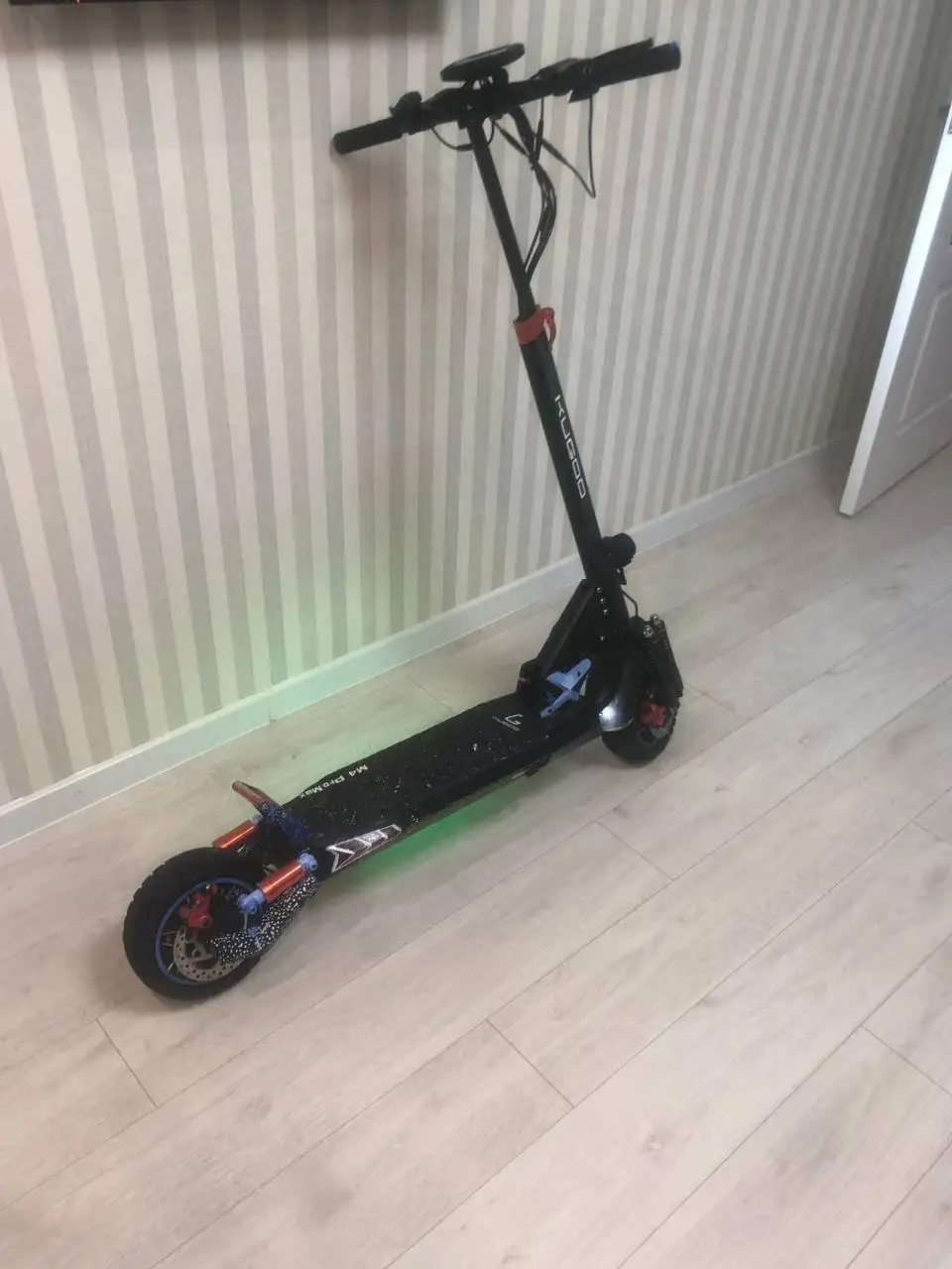 Продам Электросамокат M4 PRO MAX - Электросамокаты (Электроника) в Ульяновск