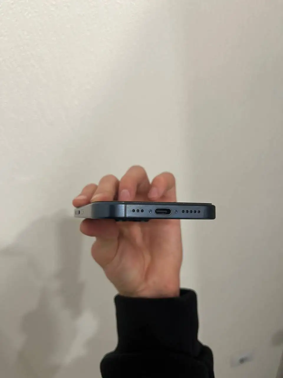 Продам iPhone 15 Pro 128 ГБ - Телефоны (Электроника) в Ульяновск