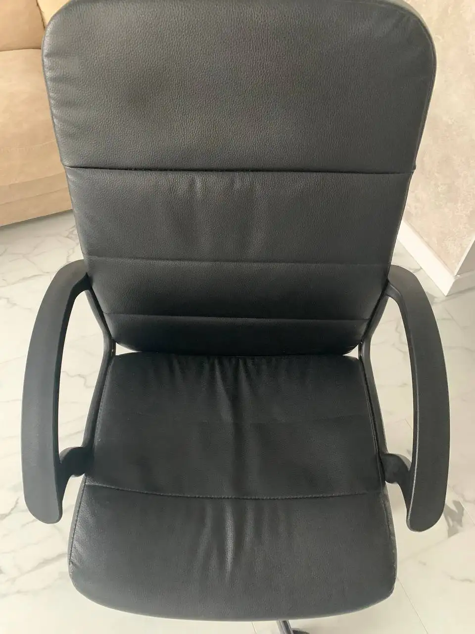 Кресло из ИКЕЯ в очень хорошем состоянии - Мебель (Для дома и дачи) в Ульяновск