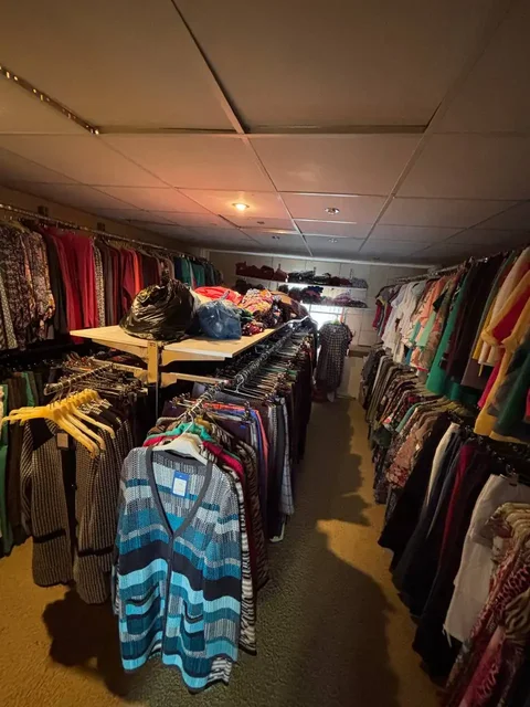 Распродажа женской одежды при закрытии магазина - Детская обувь в Ульяновск