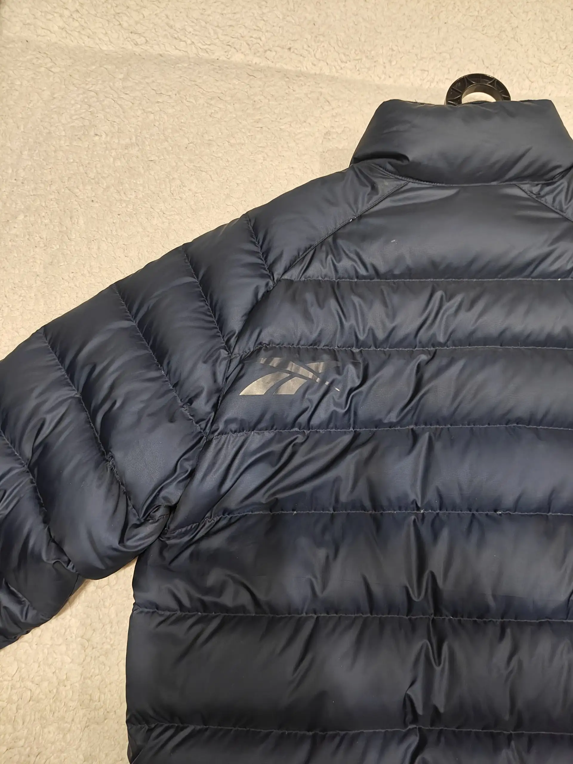 Куртка рибок новая - Верхняя одежда (Одежда) в Ульяновск