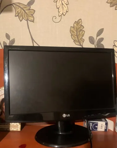 Продам монитор 18,5 дюймов - Источники питания в Ульяновск