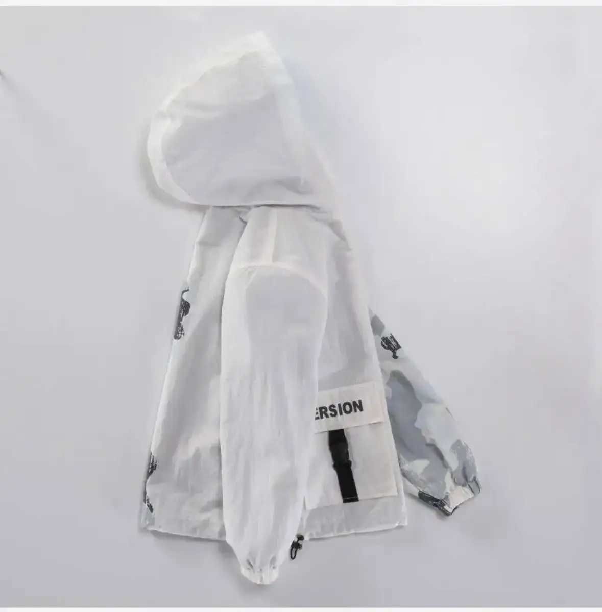 Детская ветровка 10-11 лет - Детская одежда (Одежда) в Ульяновск