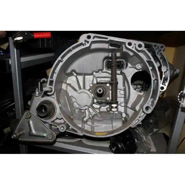 Продажа двигателей ВАЗ и КПП 2110 в Новоульяновске - Автозапчасти для ВАЗ (Запчасти) в Новоульяновск