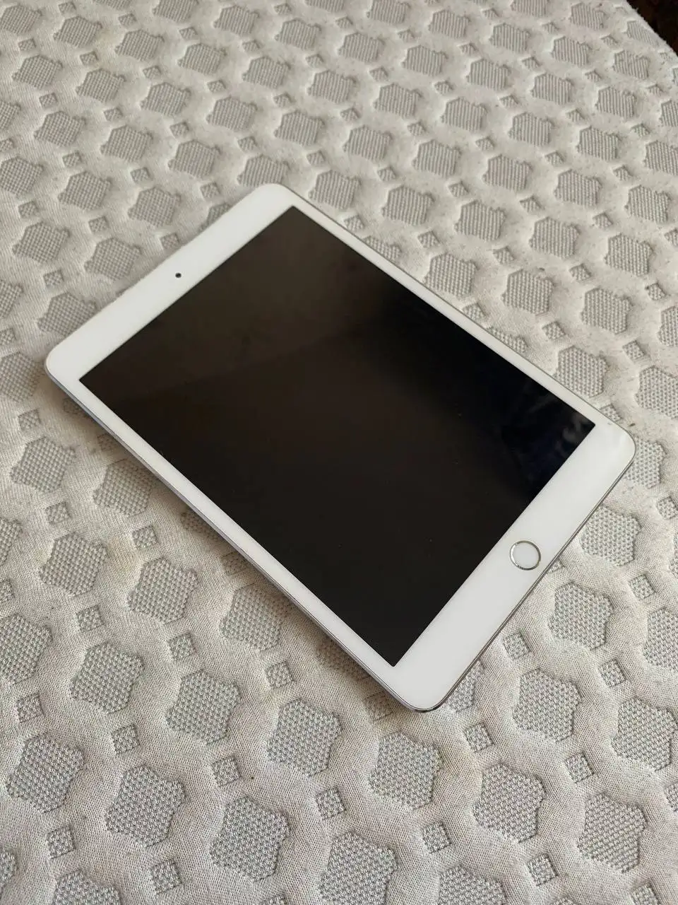 Продам iPad mini 3 128gb и iPhone XR 64gb - Планшеты и смартфоны (Электроника) в Ульяновск