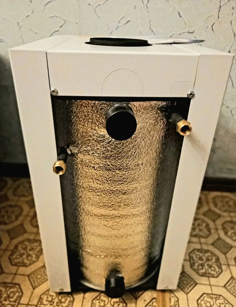 Продам газовый котел Луч КСГВ-10 - Отопление (Для дома и дачи) в Старая Майна