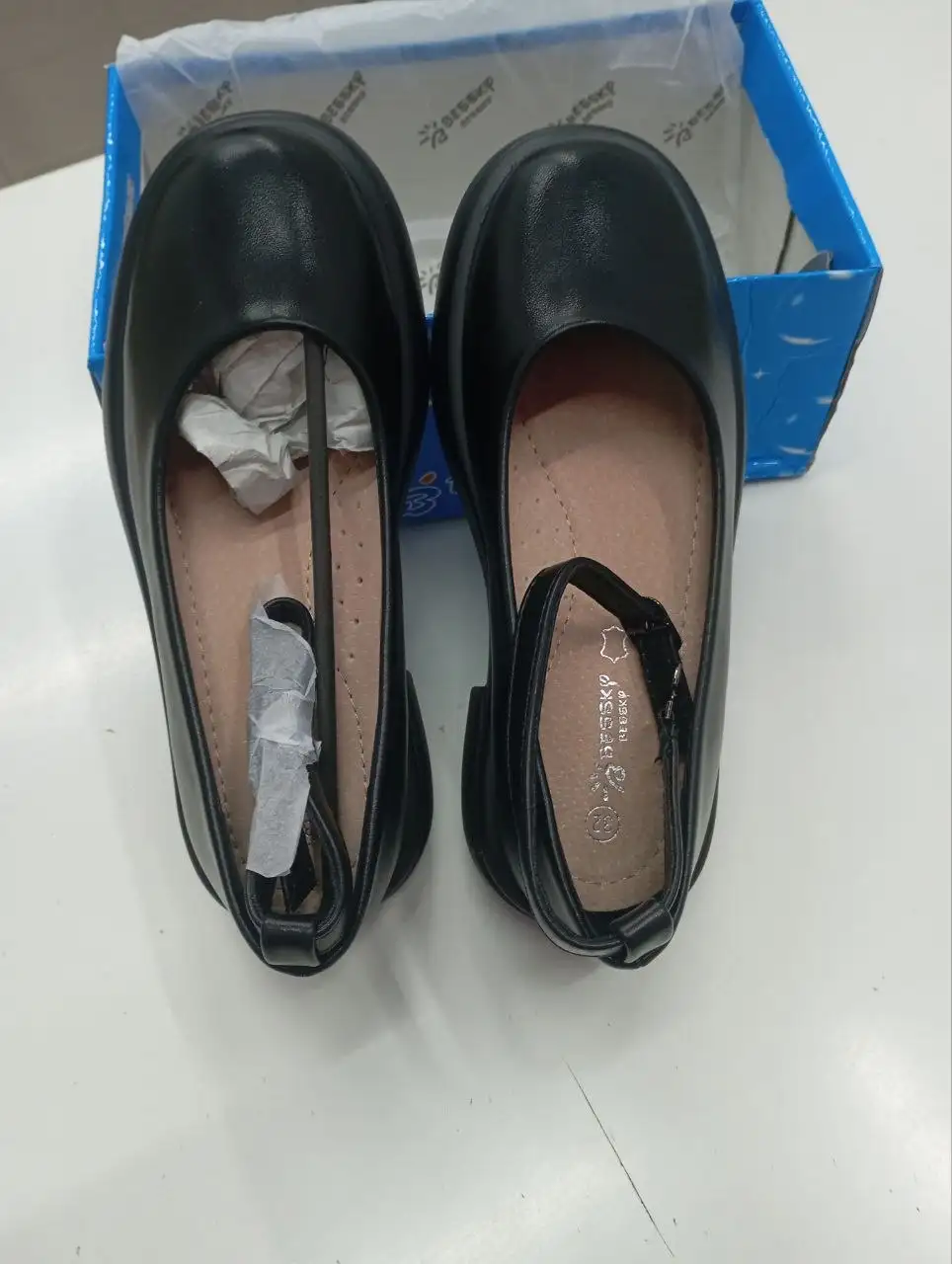 Новые школьные туфли для девочки размер 32 - Обувь (Товары для детей) в Ульяновск