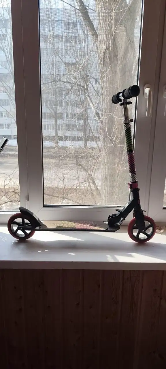 Продам два самоката - Спортивный инвентарь (Хобби и отдых) в Ульяновск