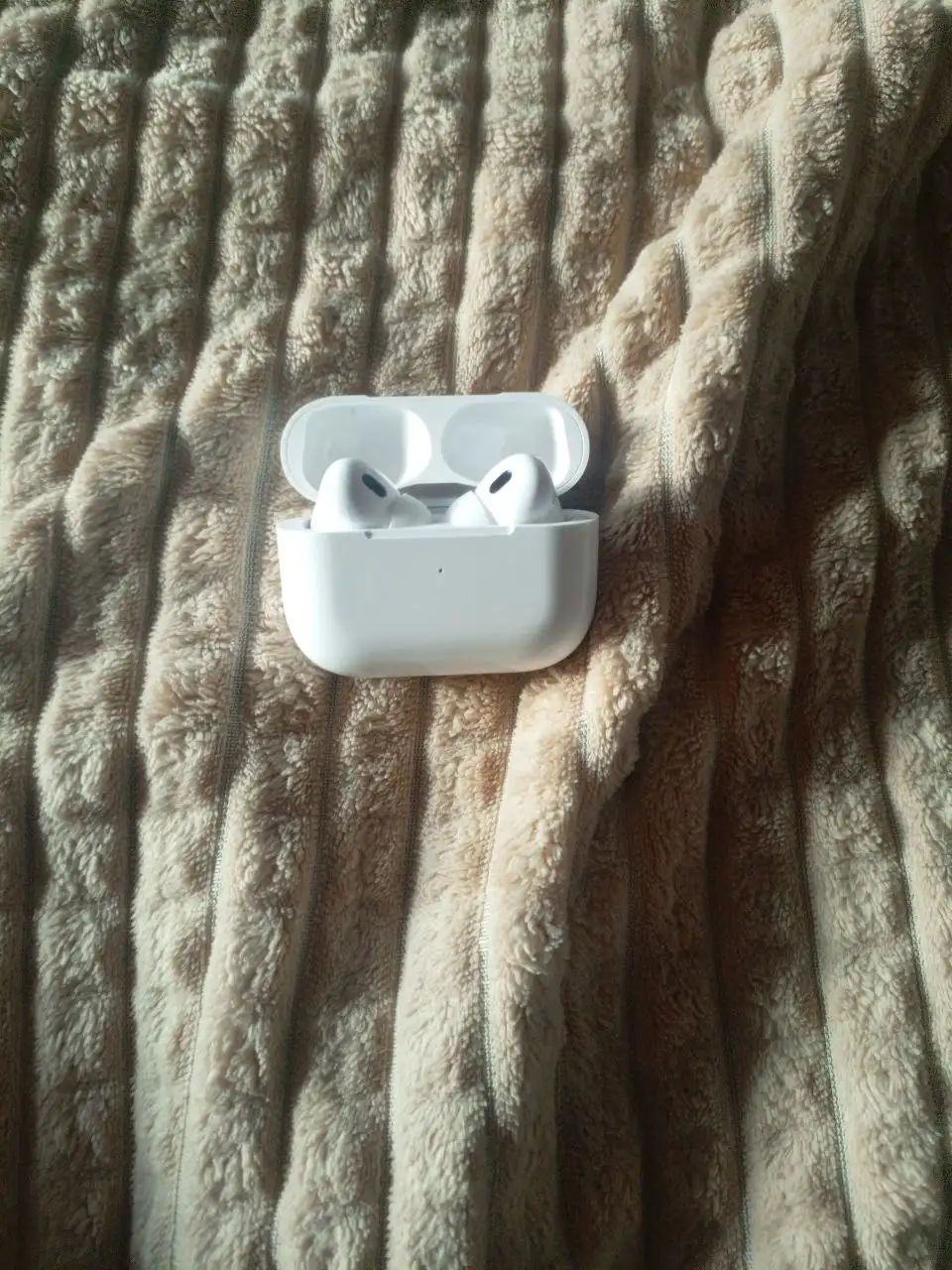 Продажа наушников - Электроника в Ульяновск