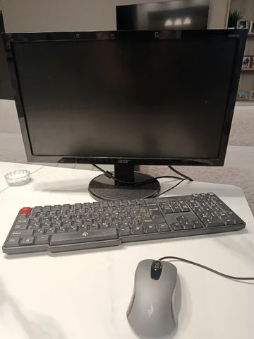 Продам монитор недорого - Видеокарты в Ульяновск