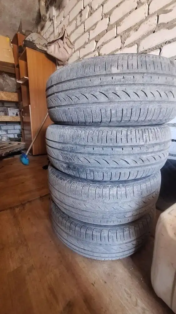 Продам 4 колеса 195/65/15 - Колеса и диски (Запчасти) в Ульяновск