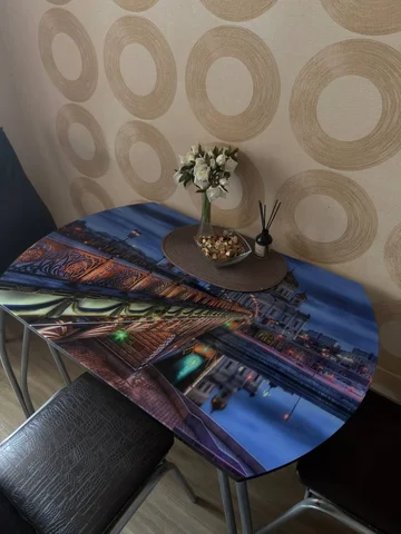 Продам стеклянный стол в отличном состоянии - Постельное белье в Ульяновск