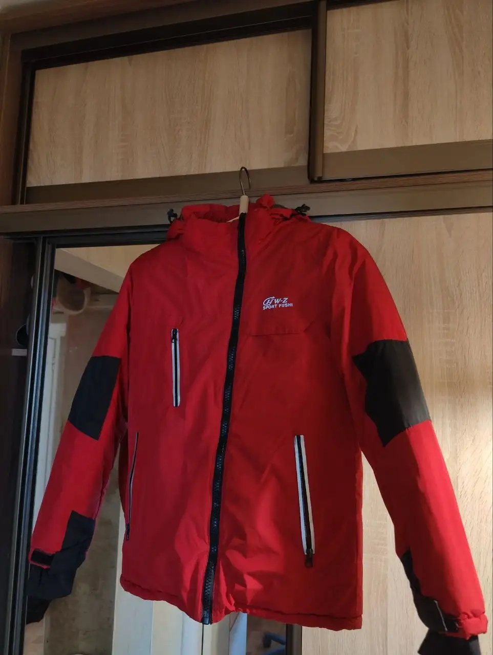 Подростковая зимняя куртка - Верхняя одежда (Одежда) в Ульяновск