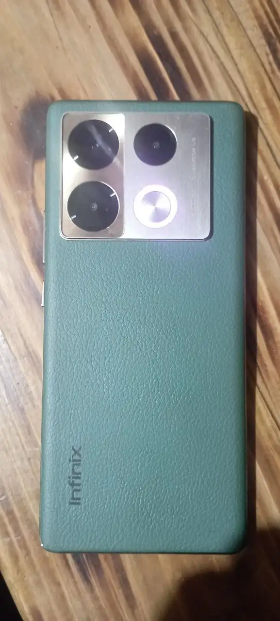 Обмен Infinix NOTE 40 Pro 256гб - Смартфоны (Электроника) в Ульяновск