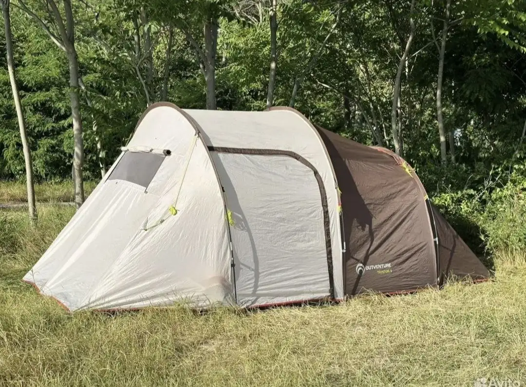 Палатка 4-х местная для кемпинга - Туризм и кемпинг (Хобби и отдых) в Ульяновск