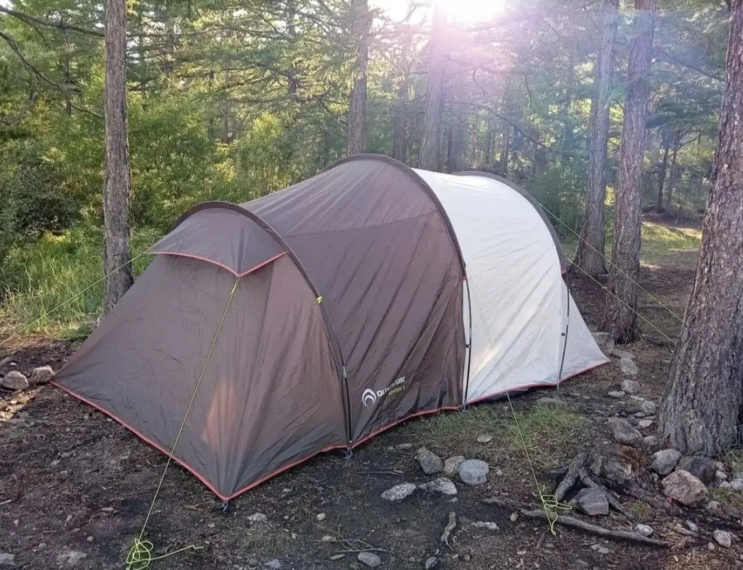 Палатка 4-х местная для кемпинга - Туризм и кемпинг (Хобби и отдых) в Ульяновск