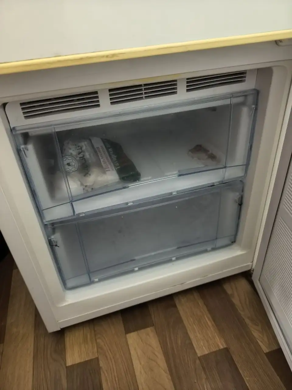 Продам холодильник срочно - Для дома и дачи в Ульяновск